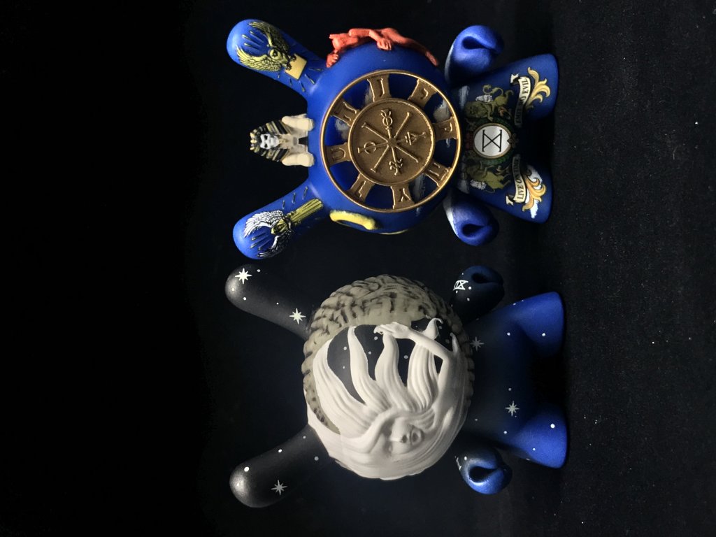 jryu-arcane-divination-kidrobot-dunny-3